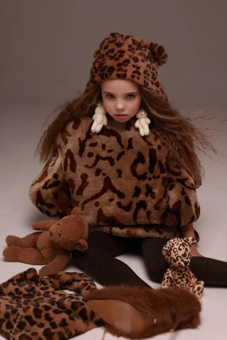 White plush baby by Sonechka by Lyubov Sazhina — FORD Magazine editorial