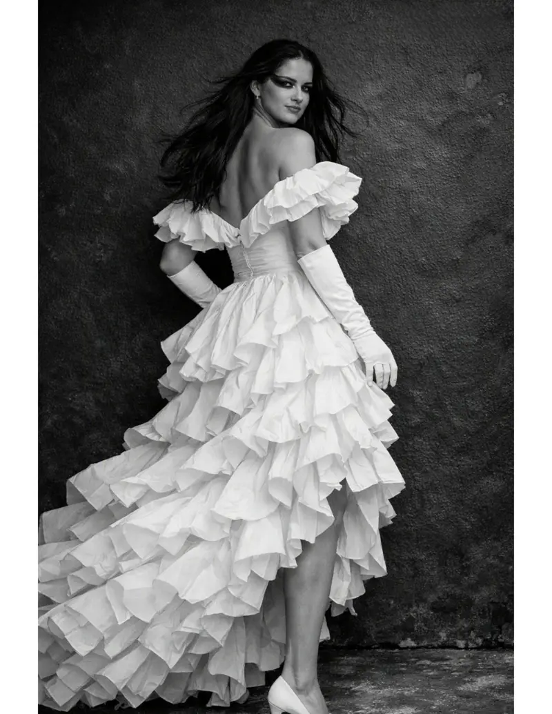 Black Swain in White — FORD Magazine editorial